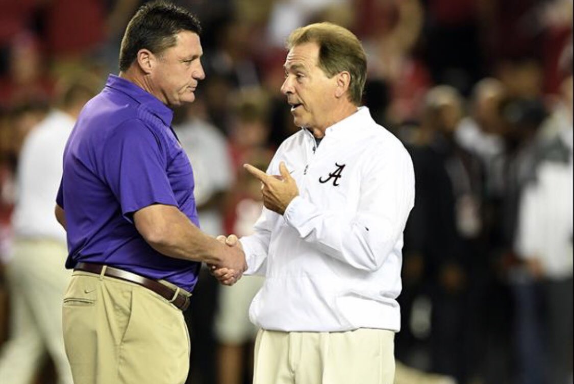 Growningrace's tweet photo. “And I sent you a cookie gift basket this week. I hope you got that. The snickerdoodles are particularly good.”
“Wedonbackdown. YoudonetookouDevinfirstalf. Wecominfoyoass. Bouttocrushyocookies. GeauxTigahs.” @TigerDroppings @Coach_EdOrgeron @LSUsports https://t.co/1N0e6nlTFv
