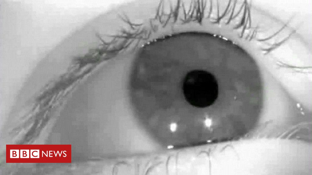 MunxVR's tweet photo. Eye tracking creates infinite VR space
https://t.co/zvhKqiAklm https://t.co/vt38UGo58B