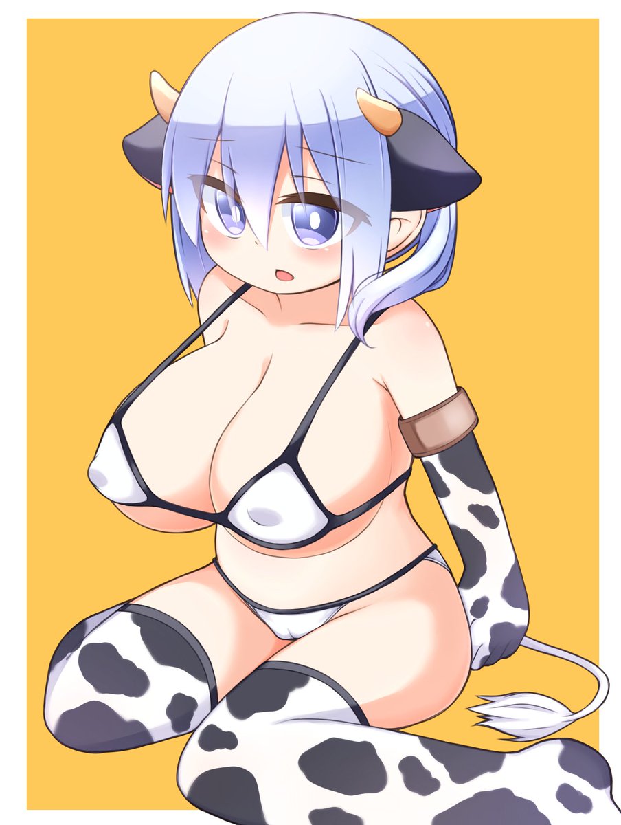 ハロウィンなシズク。
牛のおばけとかそんな感じで。
2枚目は小さくなった差分。 