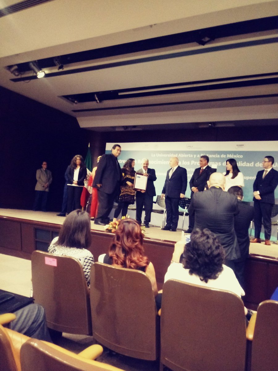 Entrega de Reconocimientos #UnADM a los programas de Energías Renovables e Urgencias Médicas de la División de Ciencias de la Salud Biológicas y Ambientales.