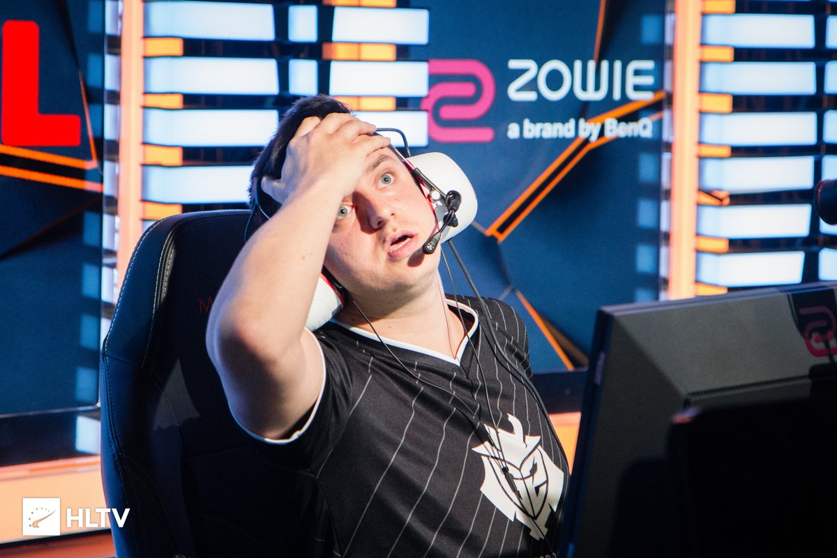 Slasher's tweet image. Quote tweet this with the esports or gaming moment that haunts you the most 🎃