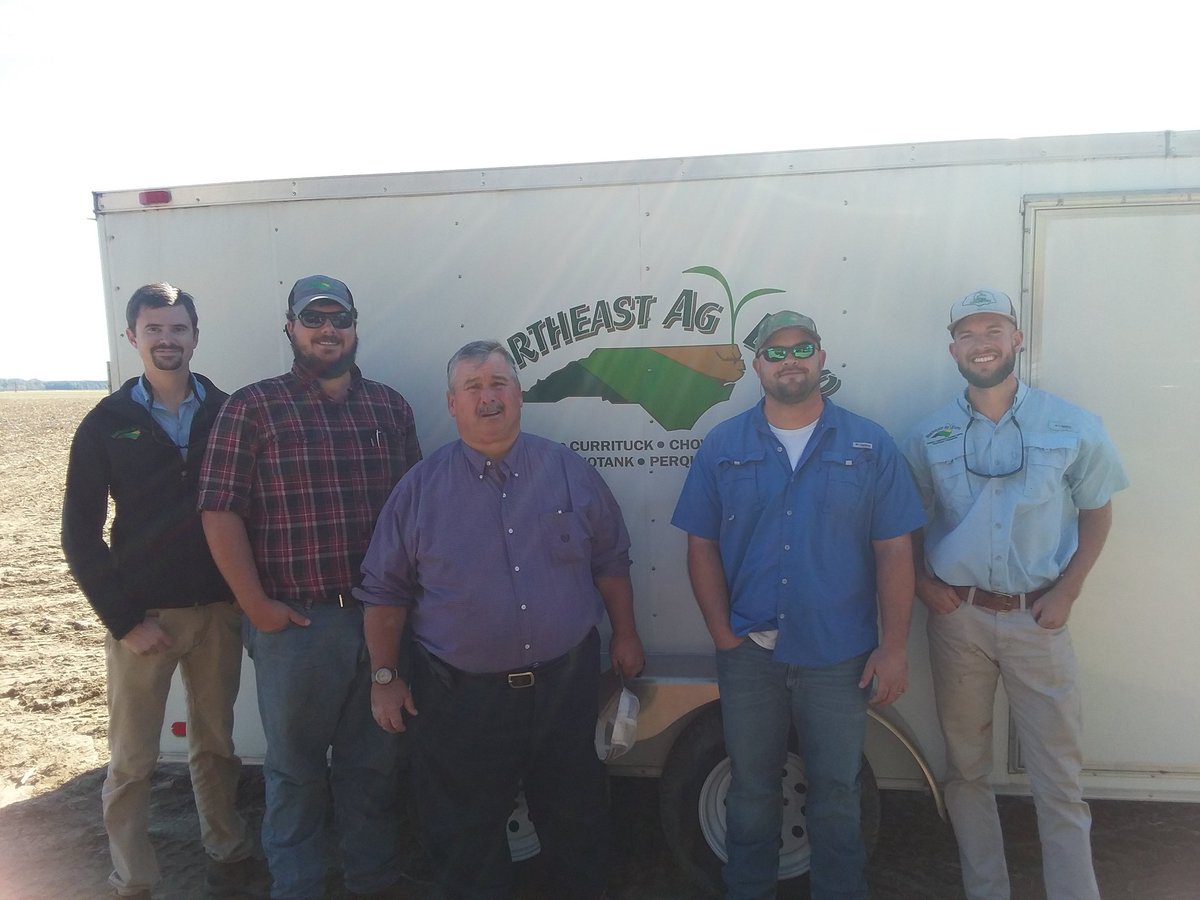 AustinBrownAg's tweet photo. The @CamdenExtension Wheat Variety Trial is in the ground. Thankful for this beautfiul day, great farm cooperator, and outstanding colleagues. #ExtensionInAction @PerqCoExtension @aewood73 @areaagagent https://t.co/uLxRuZmgR7