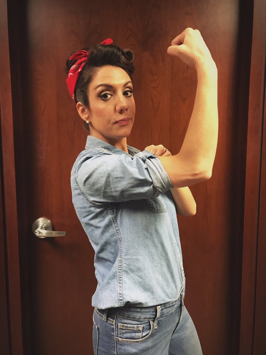 ShannonKantner's tweet photo. Happy Halloween from CMSD!🎃 It’s a treat working with so many spooktacular educators🍫💪🏻#WeCanDoIt #trickortreatyourself https://t.co/a3mJuY8V2U