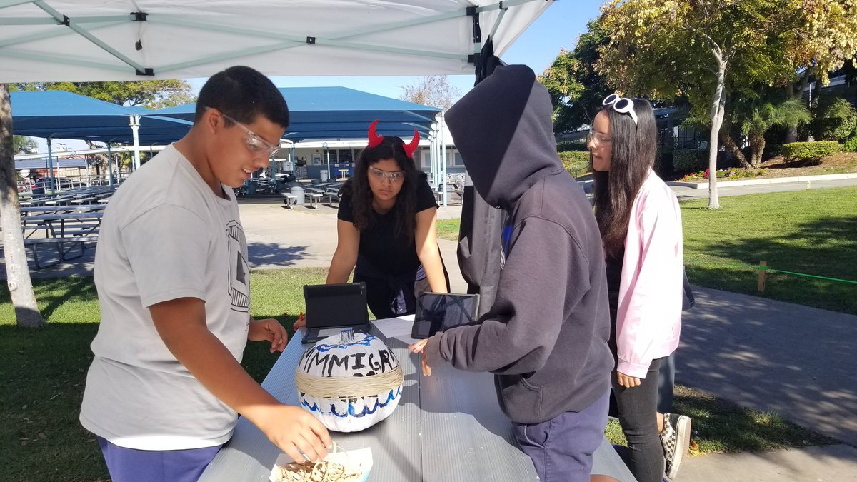 Queenaidab's tweet image. @HTM_FLAGS students blowing up intolerance.  @HTMFalcons @lauriebworthy #FLAGSFAM #FLAGSFAM