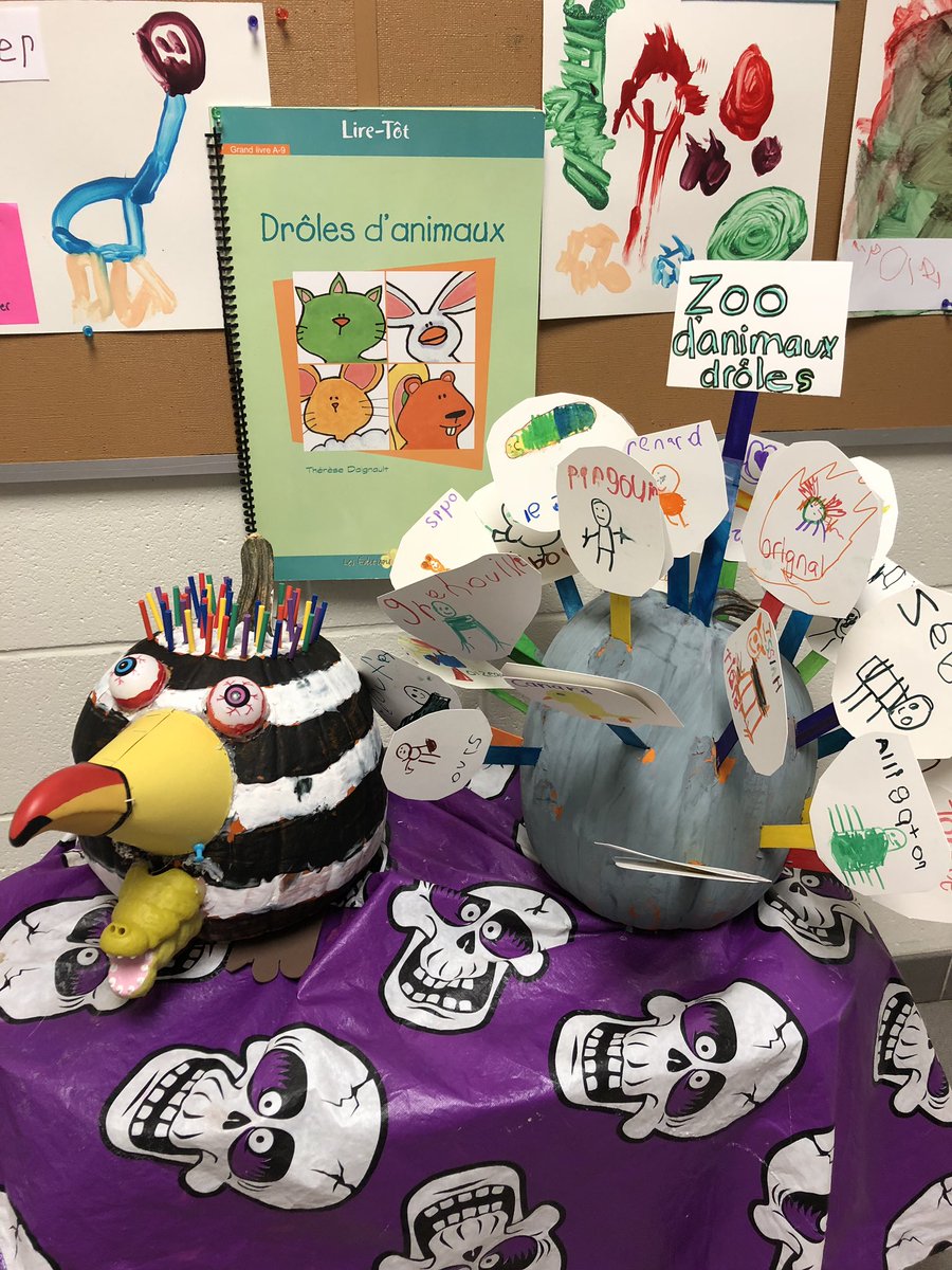 Les élèves ont fait “vivre leurs livres” par moyen d’activités ce qui a inclus la décoration de leurs citrouilles de classe. Ce fut une belle façon de fêter l’Halloween tout en ramassant de l’argent pour une bonne cause.