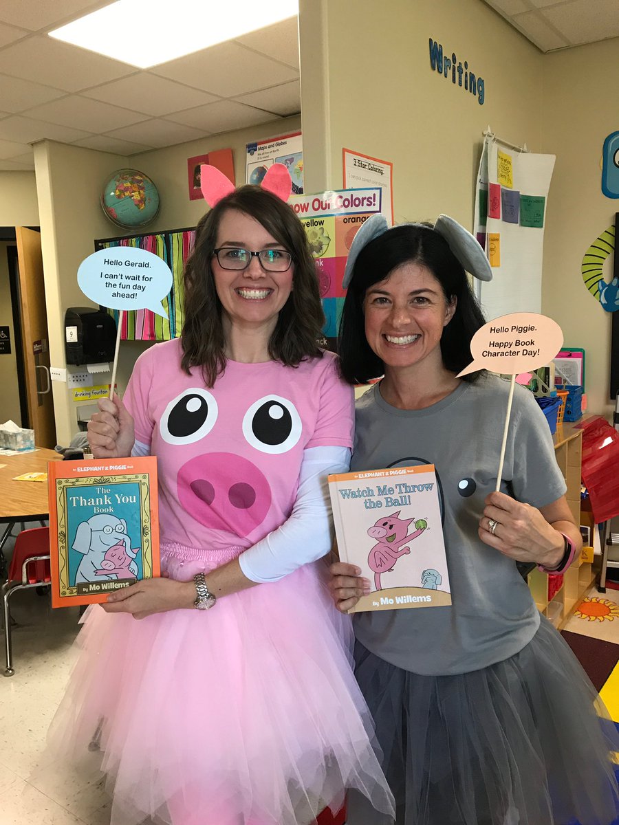 MrsSextonTeach's tweet photo. We love Mo Willems book characters! #PiggieandGerald #BookCharaterDressUp #CWESisthebest #TeacherFun @CogburnWoodsES @The_Pigeon https://t.co/680HEZlkoq