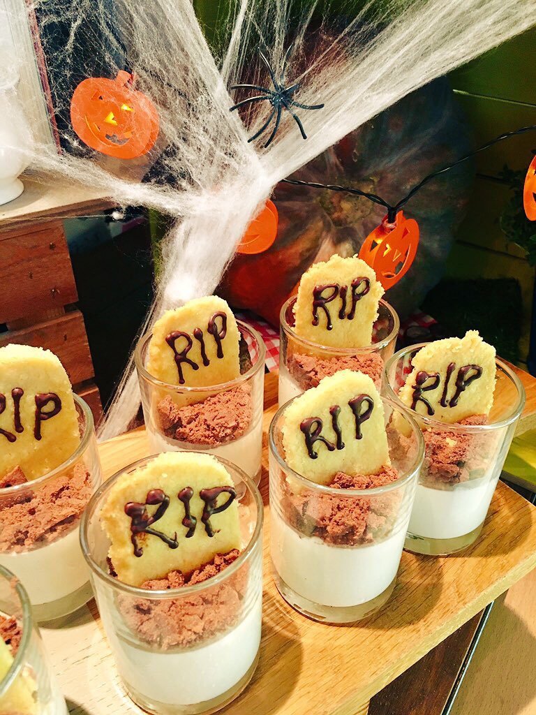 Lola Kosno tweet media