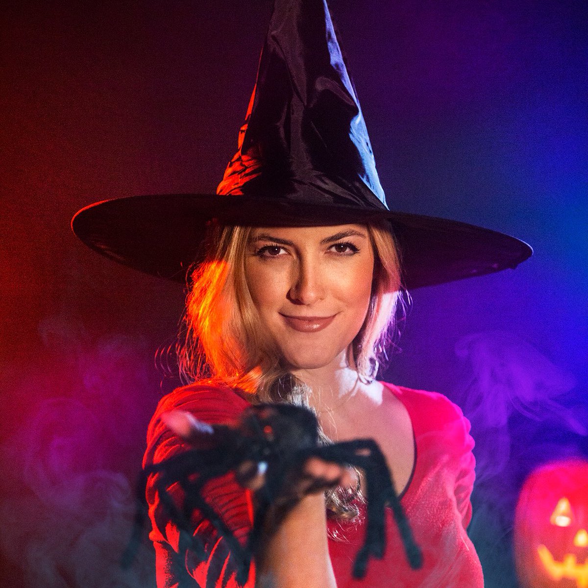 Amanda Brandeis (10NewsBrandeis) Twitter