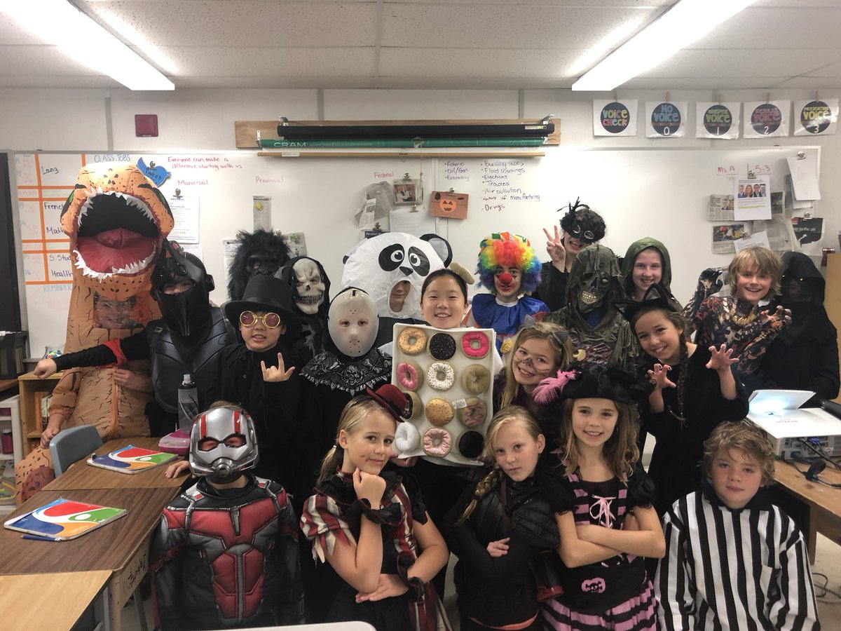 Ms__LAnderson's tweet image. Happy Halloween from everyone in #class53 @JTTschool! 🎃 👻