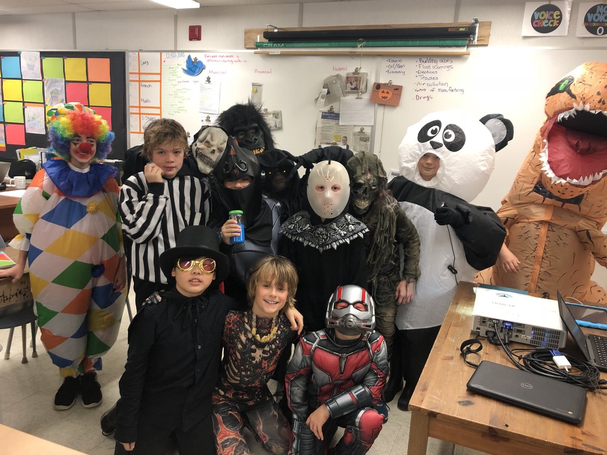 Ms__LAnderson's tweet image. Happy Halloween from everyone in #class53 @JTTschool! 🎃 👻