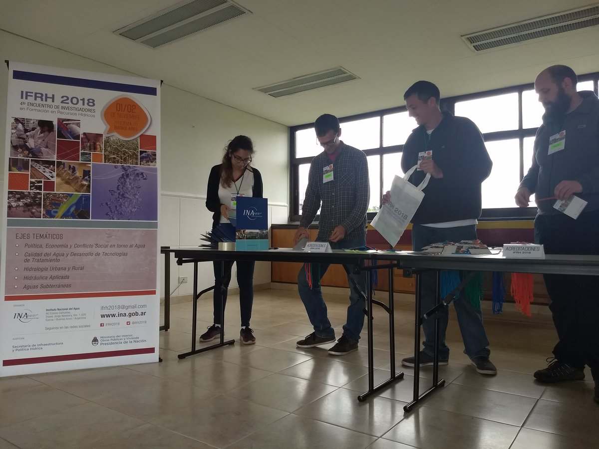 ifrh2018's tweet photo. Falta sólo un día y el comité está organizando todo a full! 👏👏🎉🎉
Que lindo encuentro se nos viene! 😊😉
#ifrh2018 https://t.co/bOEEfCKJKY