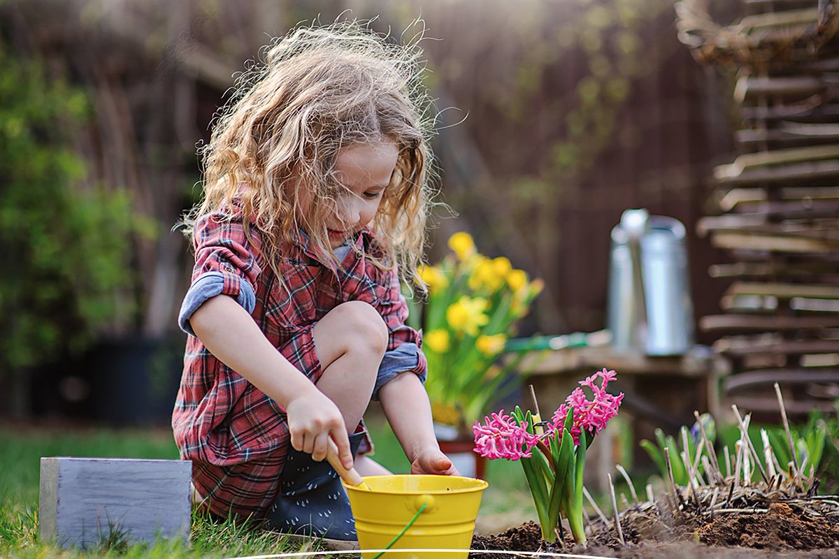 Inferco's tweet image. Te proponemos un juego con los más peques de la casa! 
¿Te apetece hacer un HUERTO URBANO con ellos? 
Es una forma de aprendizaje de lo más divertida. ¿A quién no le gusta ver la alegría en la cara de un niño y compartir su ilusión?
inferco.com/en-casa/huerto…