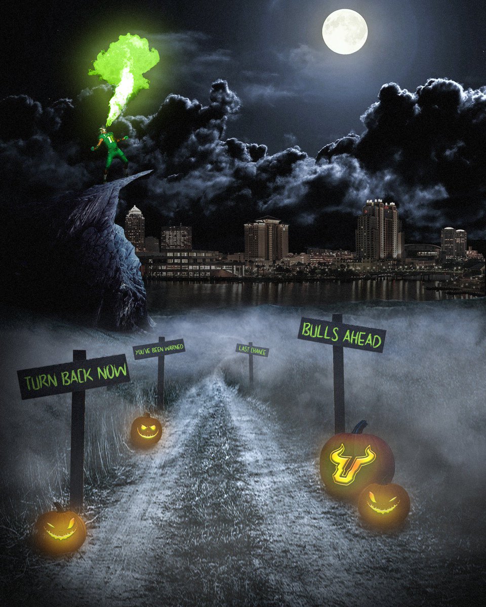 🛑 Travelers beware - Bulls ahead.

#HappyHalloween  #BullStrong 🤘💪