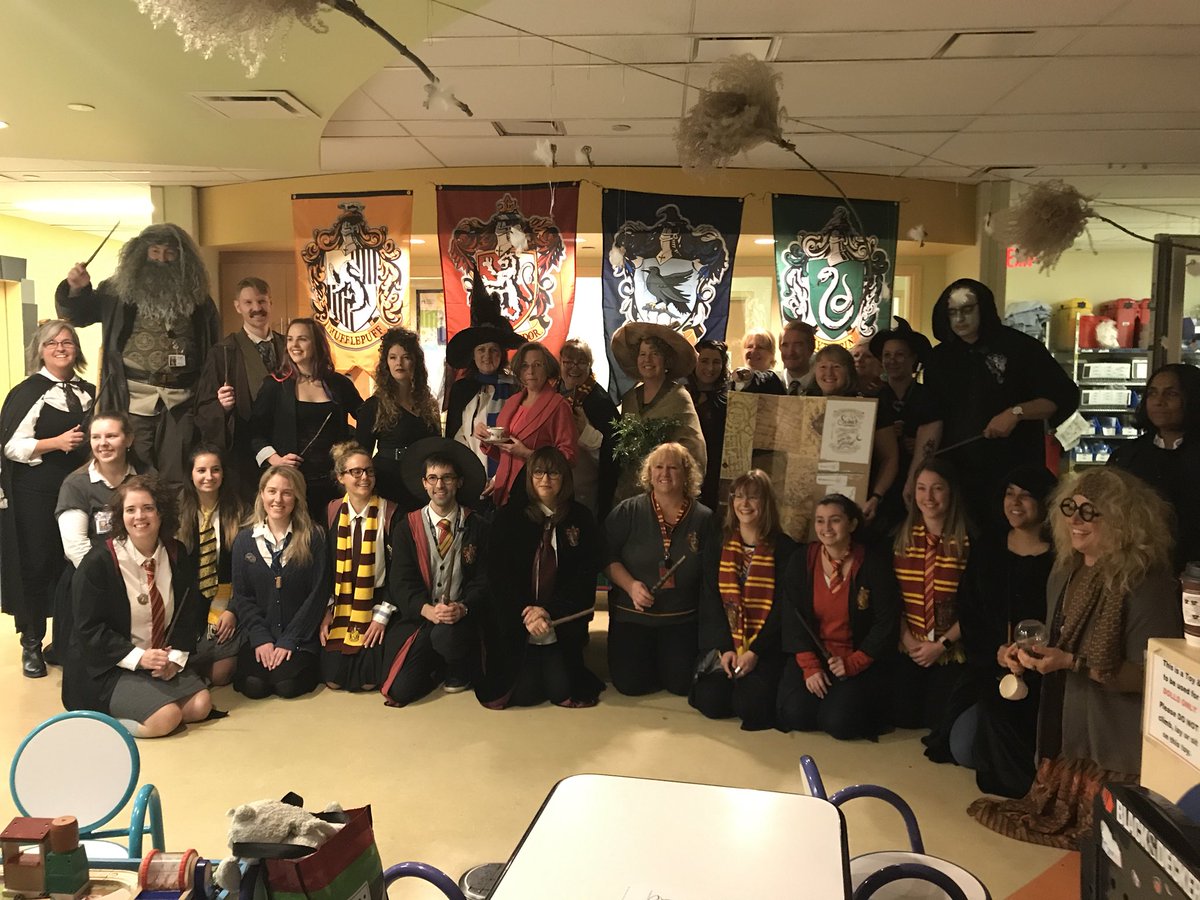 amyncranston's tweet photo. The Wizarding World of Harry Potter, a collaboration between Ward 3B2 and 3F’s Pediatric Oncology Program! We worked magic to make our patients smile. #myHHS @HAMHEALTHSCI @mch_childrens 🎗🎃🕷⚡️✨💫 https://t.co/3QWEH6rdKl