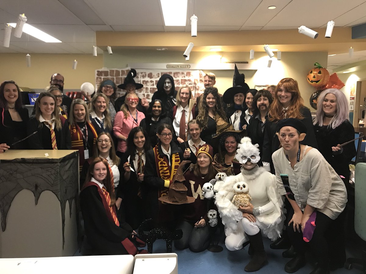 amyncranston's tweet photo. The Wizarding World of Harry Potter, a collaboration between Ward 3B2 and 3F’s Pediatric Oncology Program! We worked magic to make our patients smile. #myHHS @HAMHEALTHSCI @mch_childrens 🎗🎃🕷⚡️✨💫 https://t.co/3QWEH6rdKl