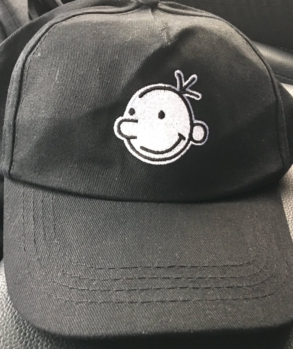 Jeff Kinney On Twitter Just Stopped By My Local Barnes And Noble