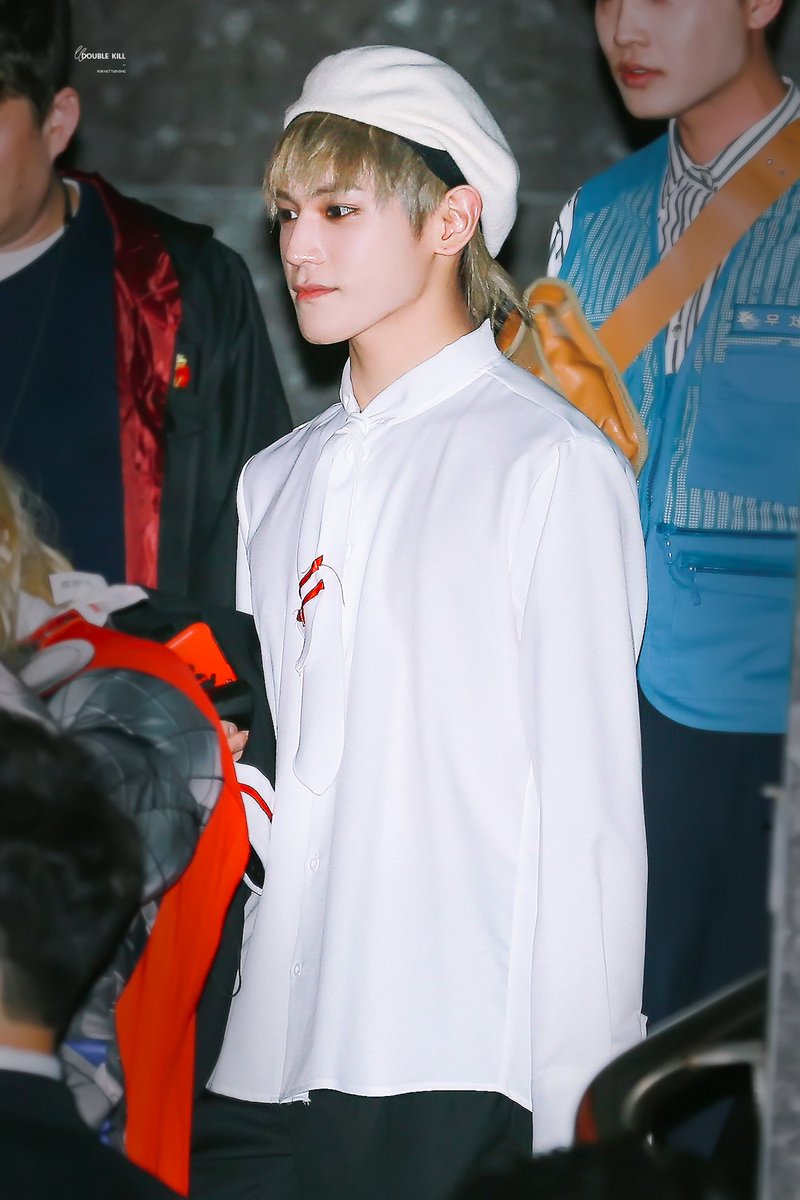 doublekill_ty's tweet image. 181031 퇴근
- HQ -
#태용 #TAEYONG #이태용 #NCT #NCT127⁠ ⁠⁠ ⁠⁠ ⁠⁠

이샤오랑ㅠㅜ
i.imgur.com/mt3vkV2.jpg