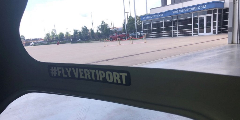 PilotExperience's tweet image. We love to see our customers helicopter tour photos! Share your favorite snaphosts with us – tag us @vertiporttours and #FlyVertiport so we can share too! 🚁📷
#FlyVertiport