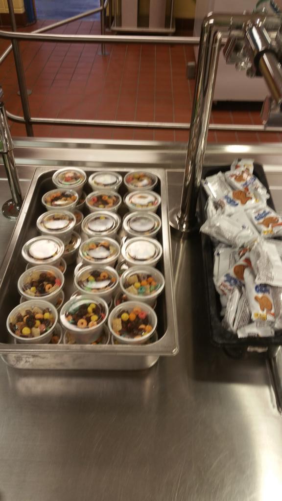 WISCafeNutrition tweet media