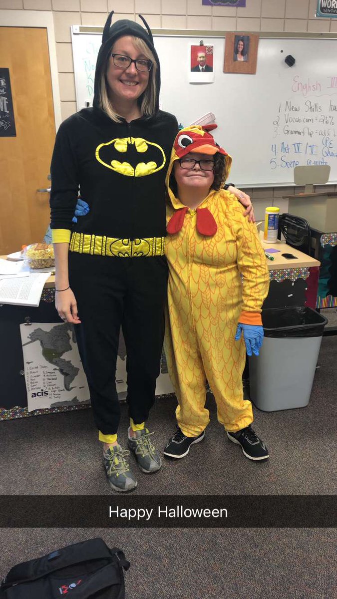 Ms_M_Mitchell's tweet photo. Where is the best place to Trick-Or-Treat? 🎃 https://t.co/jGnOWxBj7i