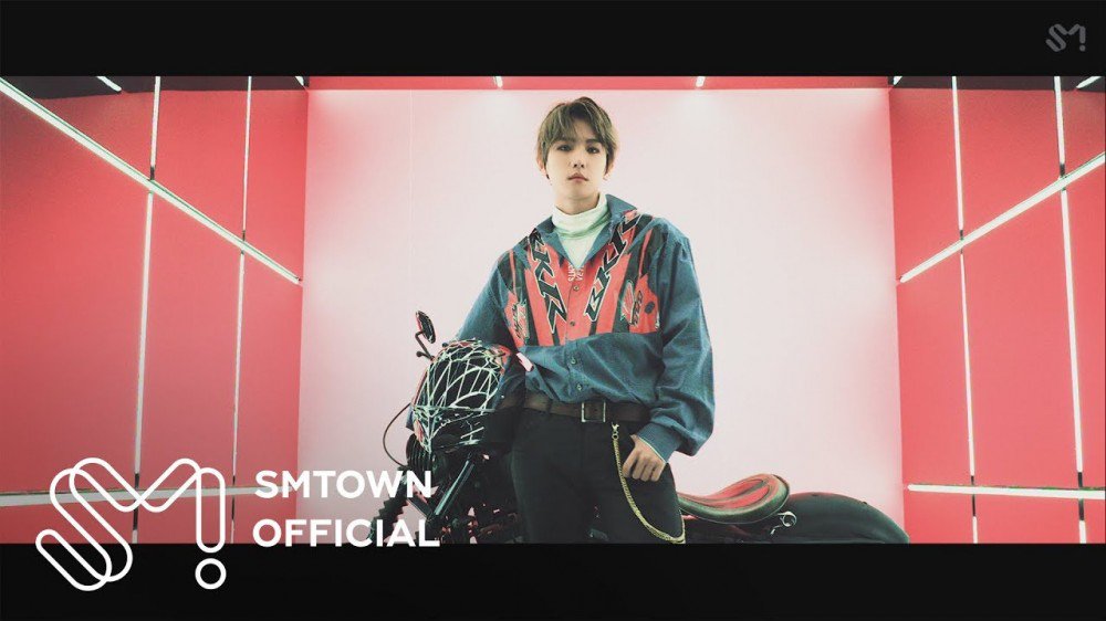 allkpop's tweet photo. #TempoIsComing #EXO get ready for the ride in 'Tempo' MV teaser https://t.co/0d1abqJVMf https://t.co/qUX8pvCLXv