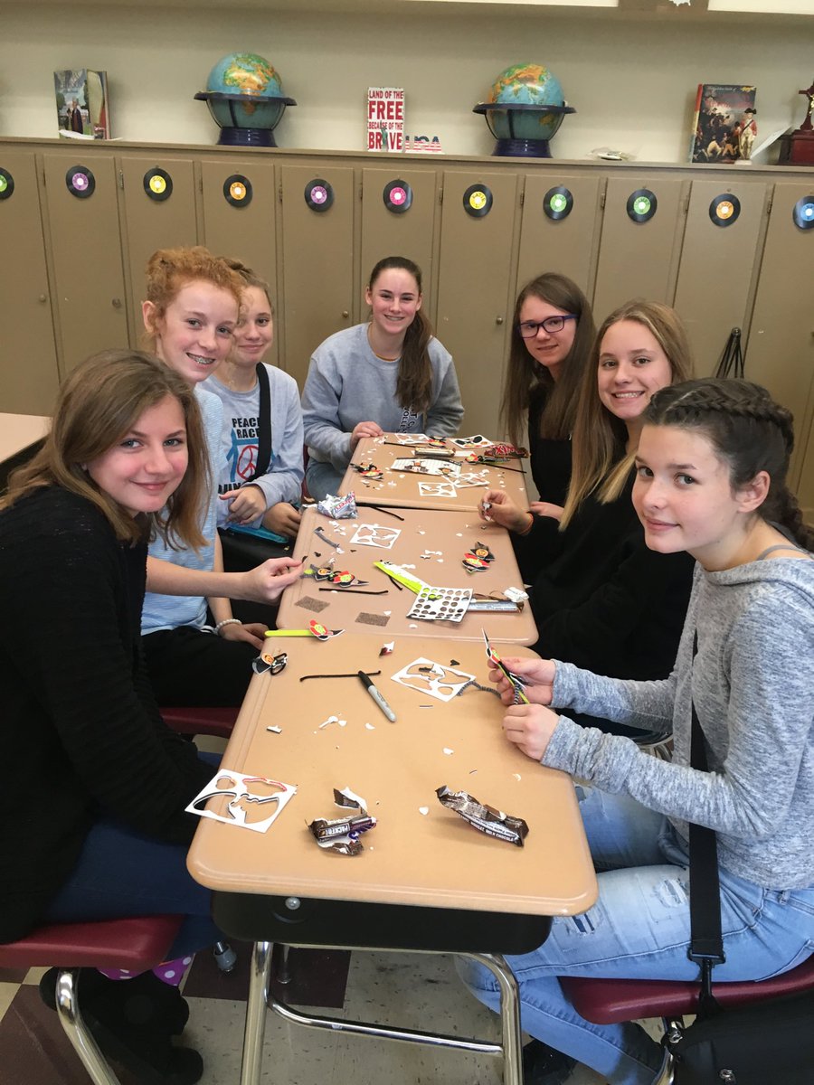 scsboardman's tweet photo. 8th grade’s last Halloween party#makingmemories #friends #wearespecial https://t.co/FQM2SPiWaj
