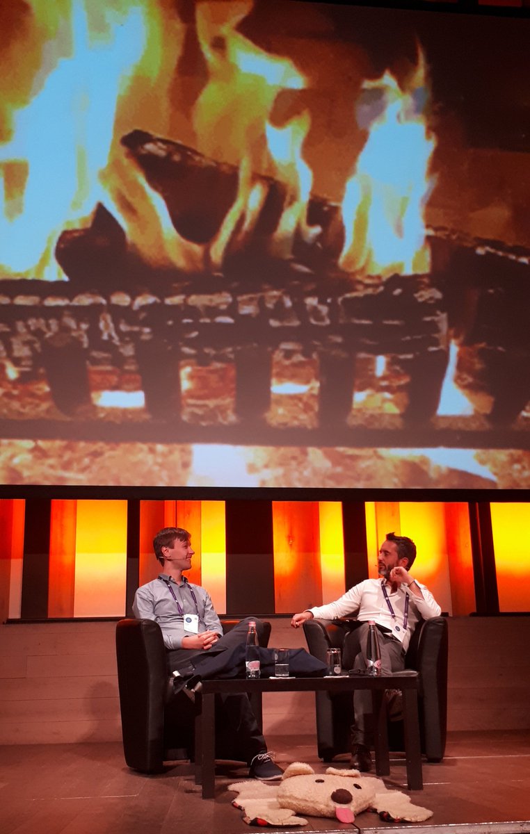 meet_CE's tweet photo. @istvanlen and @miklosban in a romantic tête-à-tête on stage #MCE2018 @_proford @espellstream #kilgray #memoq #xl8 #t9n #L10n #language #languageindustry #languagetechnology #MeetCentralEurope https://t.co/BkJFHwrW3v