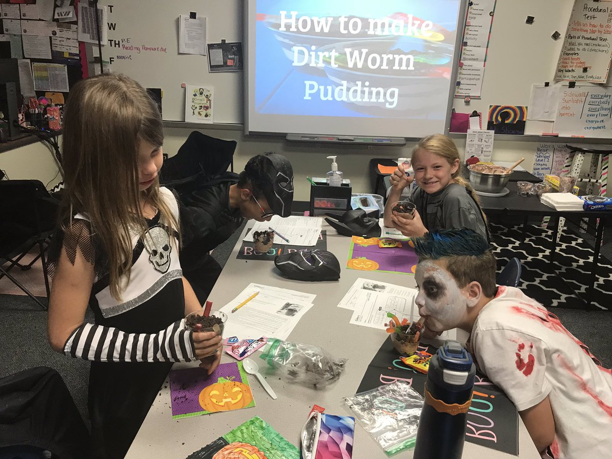 mrskoenigseder's tweet photo. Procedural text with Dirt Worm Pudding on Halloween @CoxElementary https://t.co/G4L44QAb2c