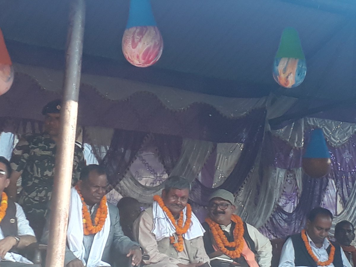 basbariyamun's tweet photo. बसबरिया गाउँपालिकाको धनगढ़ामा स-माननीय मन्त्रि लाल बाबु पंडित (सङ्घीय मामिला तथा सामान्य प्रशासन) को स्वागत कार्यकर्म
@mofaganepal  @MoFALD_LGCDP  @lgcdp https://t.co/2mhrtAraBs