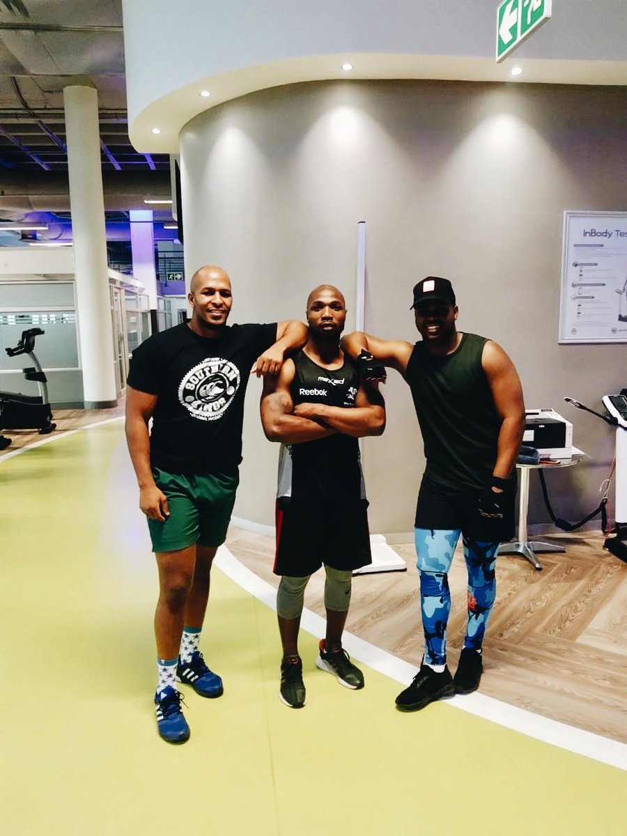 Smashed shoulder and a bit of back day with the lads... Great session boys ... it’s always good fam bam.. <a href="/majolak/">khaya   majola</a> <a href="/nsimbi_steel/">Siyabonga Nsimbi</a> 💪🏾