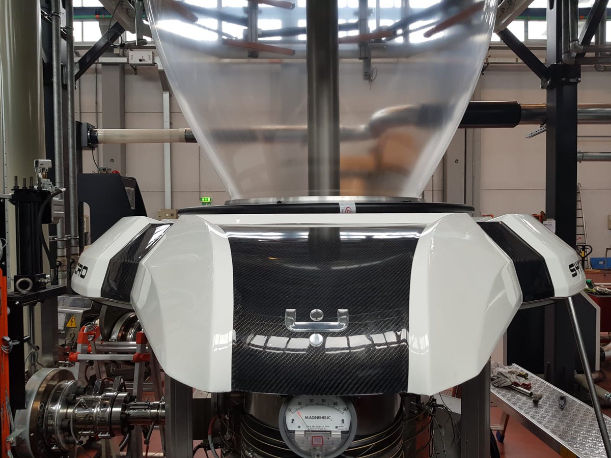 GEPP at SYNCRO – The leading beverage producer in Mexico for drinks ( Gatorade, Lipton, Pepsi) spent a day at SYNCRO for employees’ training for a project involving 4 extrusion lines. 
‘SYNCRO’s technology is really impressive - this is the future" they said