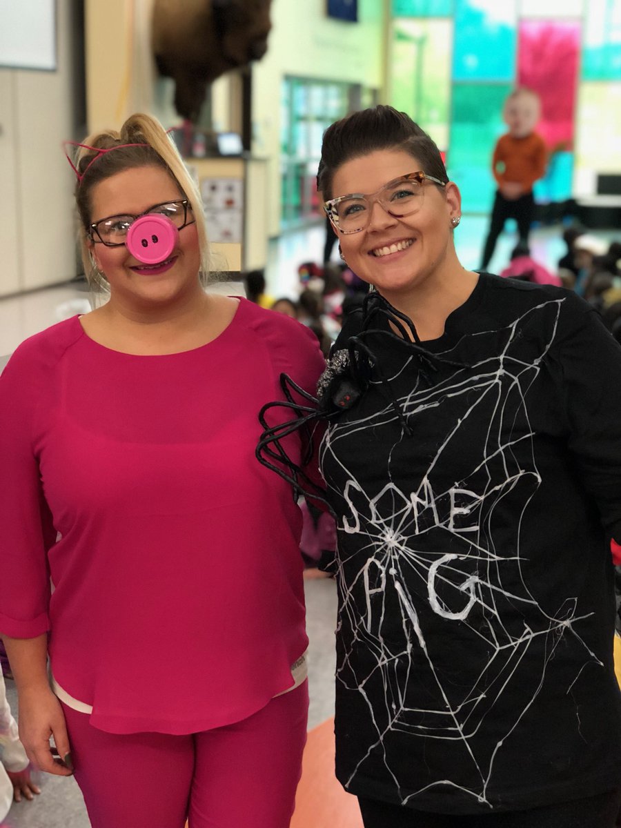 Happy Halloween! #CharlottesWeb #somepig #SacredHeartReads @SacredHeartRCSD @RCSD_No81