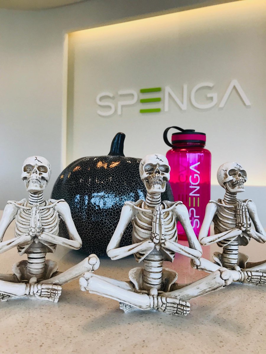 Come stretch your bones with us 💀
Happy Halloween, SPENGA fam!