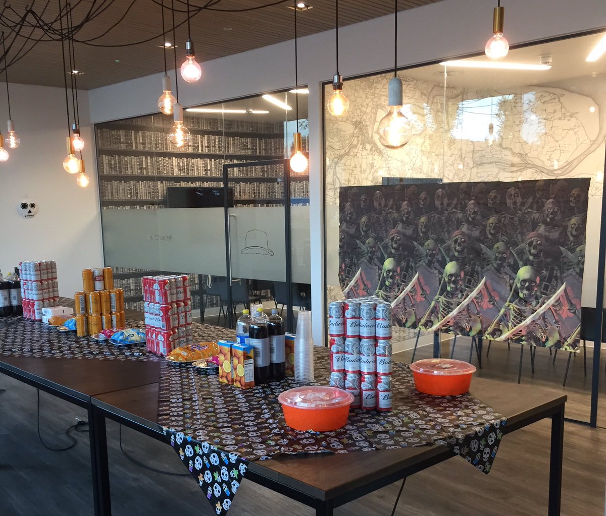 PalamonCourt's tweet photo. @CRM_Students @PalamonCourt Just 50 x Large Domino Pizzas π to go and the Party will be in full swing #Palamon β
ππ»#HappyHalloween2018 #studentaccommodation #party https://t.co/6QtYu12FT6