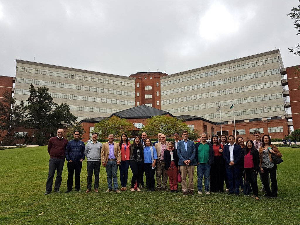 LinkYou_Project's tweet image. 🌐📸 #LinkYouProject team at @UnivAustral Pilar campus. El equipo del #ProyectoLinkYou en el campus Pilar de la Universidad Austral.