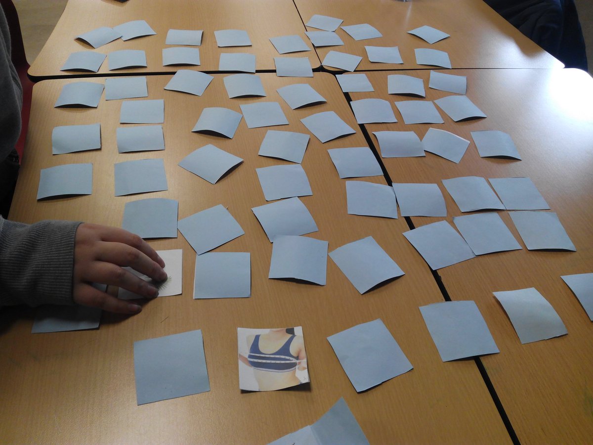 IRFMDC's tweet photo. Rainy day!during C'mon &amp; Play 1st ESO graders play memory cards game. https://t.co/QaXQrCnjsY