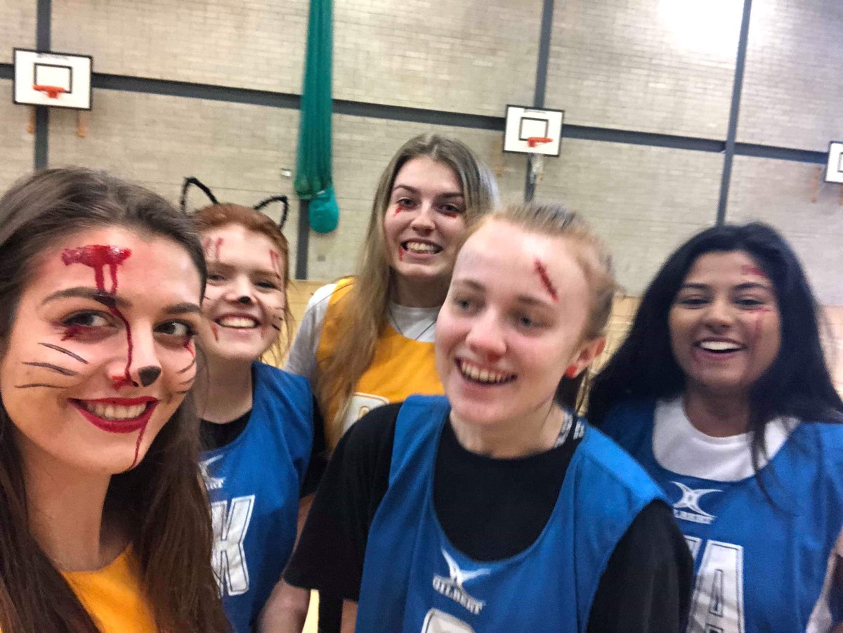 UoG Netball (@uognetball) on Twitter photo Congratulations to the 3rd team in yellow for winning their Halloween game against 4ths with a score of 48-14. Everyone played so well today! <a href="/lowerdeckgre/">Lower Deck Greenwich</a> we are coming for you really soon๐ป๐น. Congratulations to the 3rd team in yellow for winning their Halloween game against 4ths with a score of 48-14. Everyone played so well today! <a href="/lowerdeckgre/">Lower Deck Greenwich</a> we are coming for you really soon๐ป๐น.