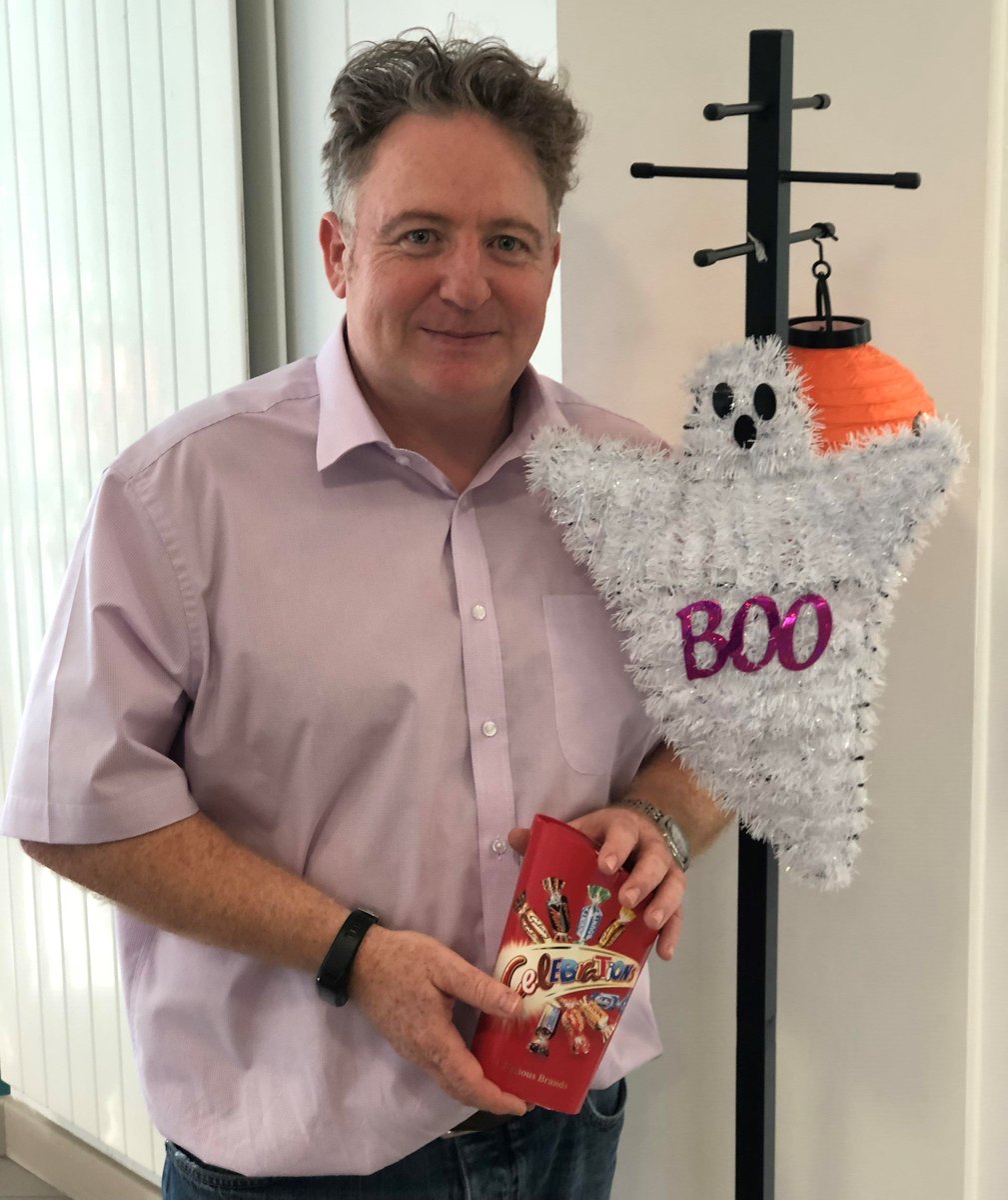 newhaven_ent's tweet photo. Happy Halloween, we hope everyone enjoyed our pumpkin hunt today! Great to see our staff and licensees in fancy dress! Congratulations to our pumpkin hunt winner Rob from @HILLINGAR 
#Halloween #OfficeHalloween https://t.co/URg9NsaYPA