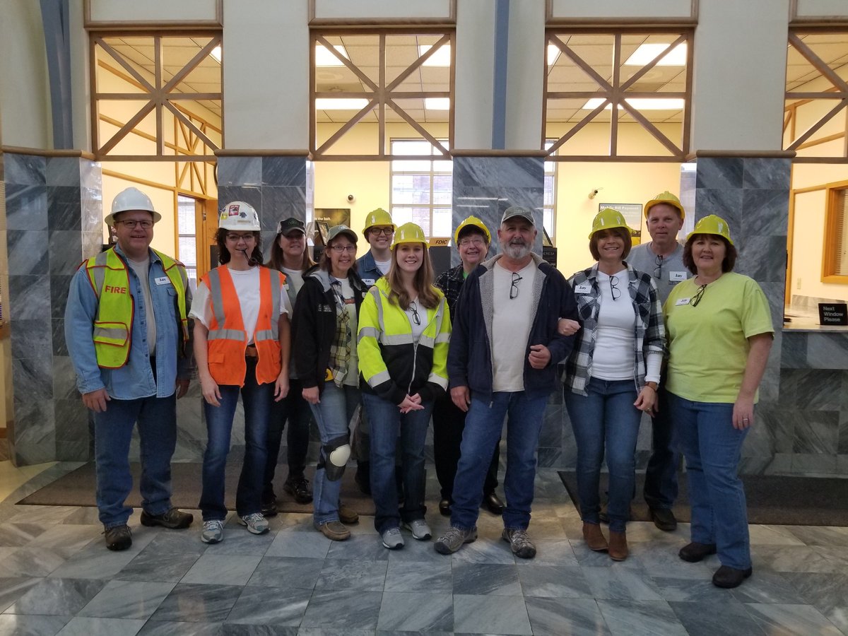 TurnkeyAssociat's tweet photo. @MaquoketaSB Thank you for the wonderful complement by dressing as our project superintendent for Halloween! We love working with you. https://t.co/smCiz0okdD