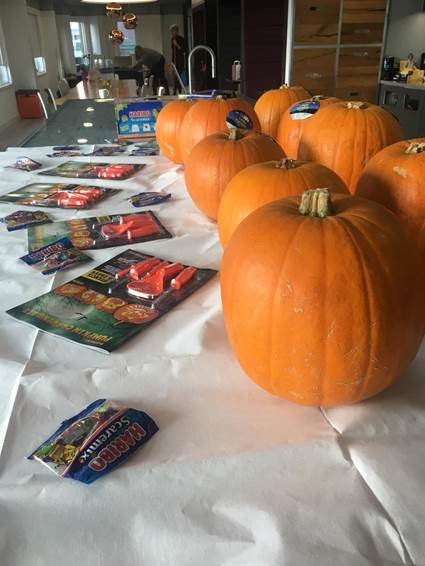 AreaWorkplaces's tweet photo. Happy #Halloween from us here at Area! Great team effort with pumpkin carving in the office today... #halloween2018 https://t.co/nNHchffAAF