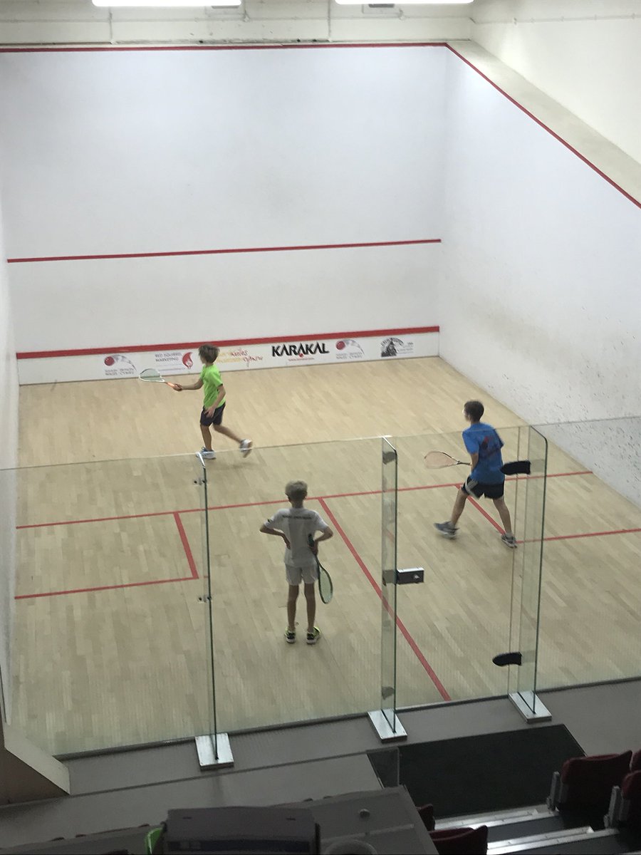 sqwales's tweet image. South academy squad 1 working hard - Routines with volley options #playerpathway #squads #systembuilding #fun