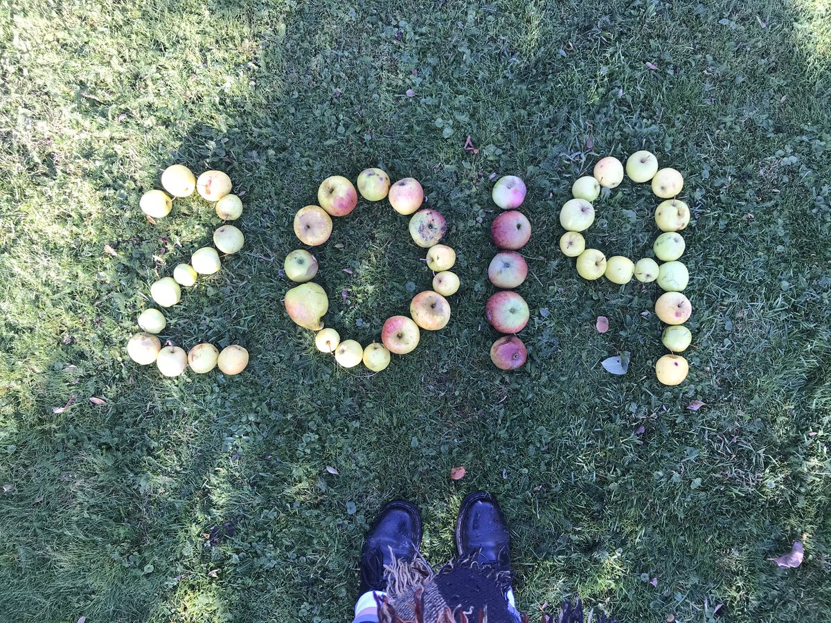 Good afternoon,

The dates for the 2019 courses are now live and on the website! 
Please head over to your website adamfrost.co.uk/courses/
for more information and to book a place on any of our courses.
We all look forward to meeting you here at the garden school.