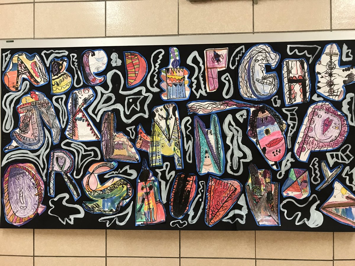 hhspa368's tweet photo. Amazing artwork by our students and scribble art! #hhsrocks #schooldays #art #hamiltonheights https://t.co/PHdQVT311J