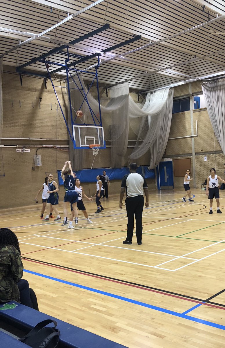 Women’s <a href="/BruBasketball/">Brunel Basketball</a> winning comfortably against Surrey 🏀 #TeamBrunel #BUCSWednesday