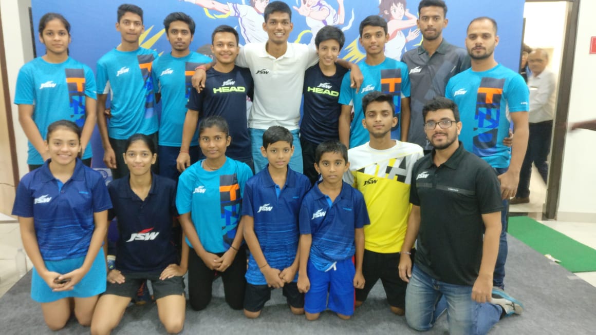 smsfXII's tweet photo. #Squash Team JSW
#HeadApparel
 #Letssquash
#KhelegaJaipur
#SRFI
#LetSquash
#SMSF
#RSA https://t.co/E3QCGw6IDD