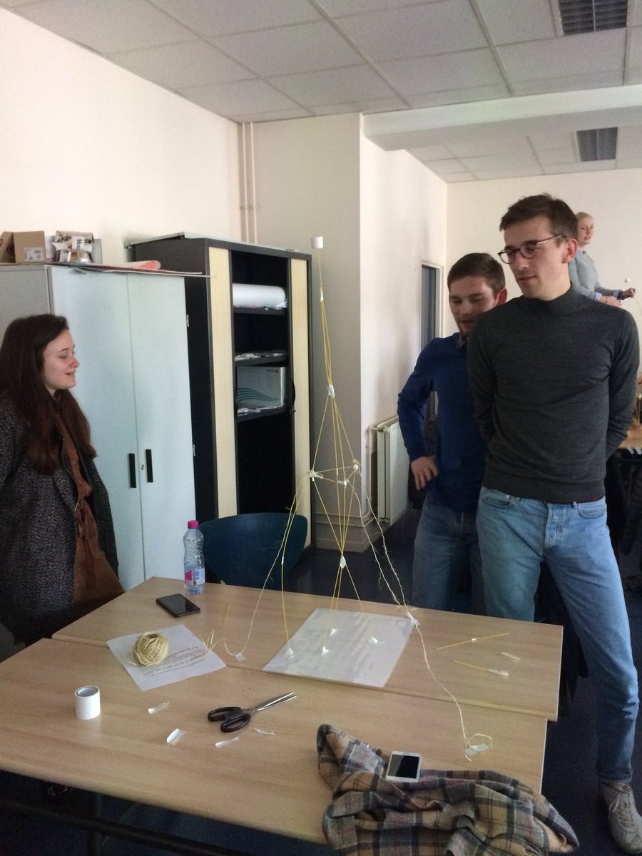 carolinecintas's tweet image. #marsmallow challenge a @IAEdeRouen auprès des étudiants de master assurances et gestion du patrimoine. Cohésion d équipe #coachingagile #innovationmanageriale.