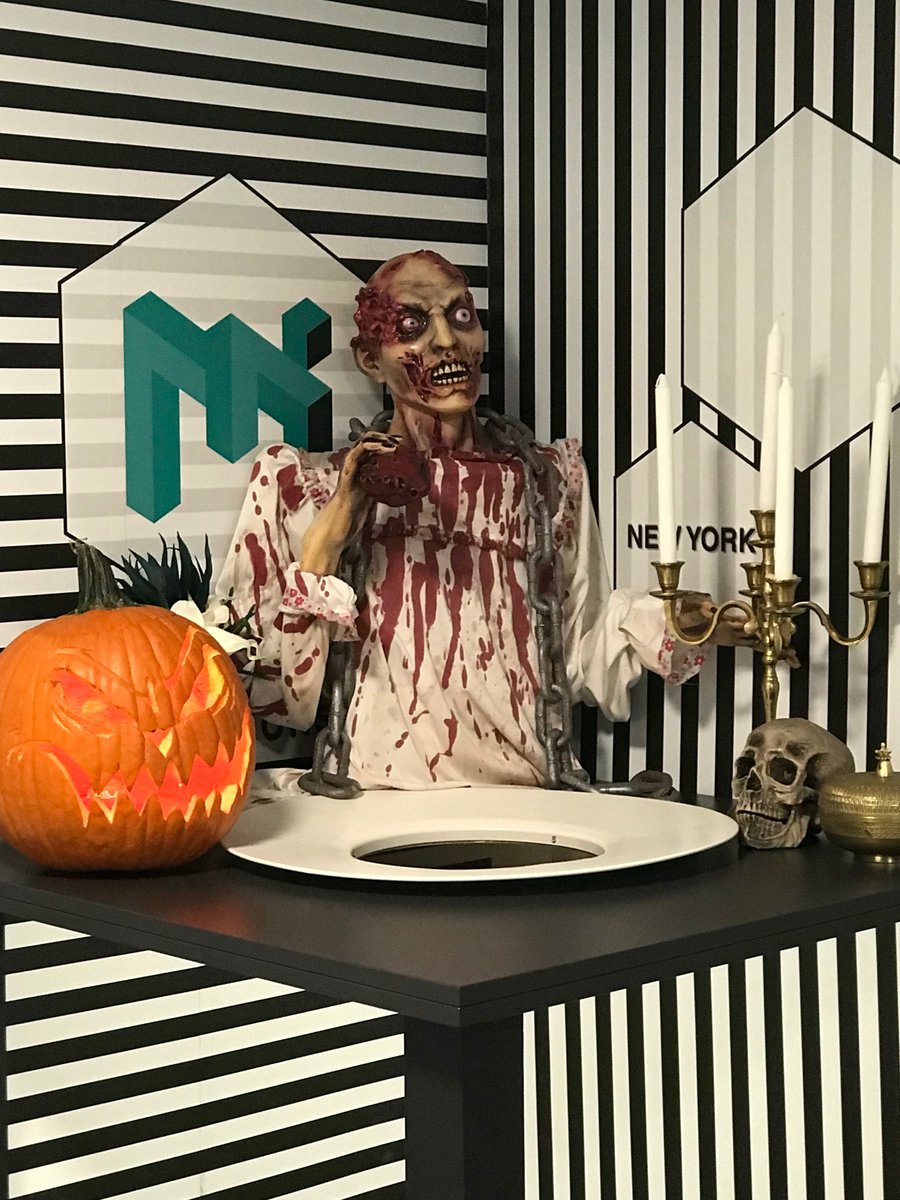 #HappyHalloween From Museum of Illusions NYC