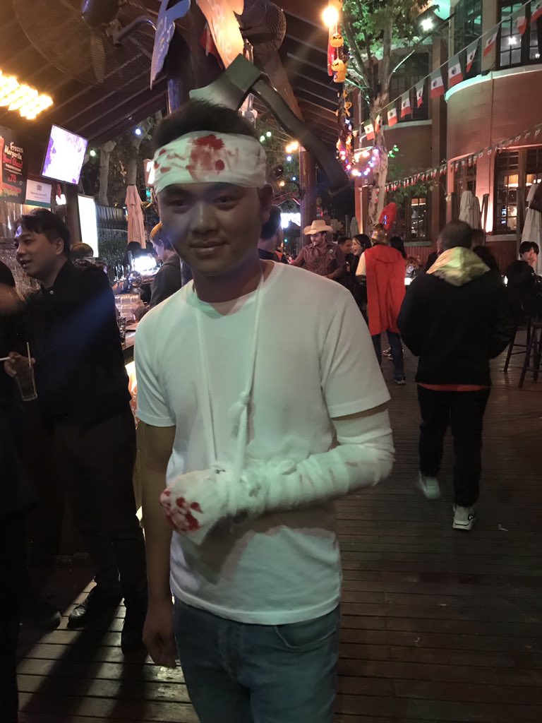Hu Xijin 胡锡进 on Twitter &quot;Halloween parties in Shanghai. The festival
