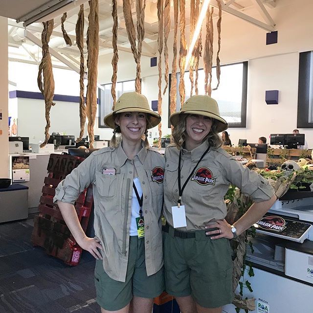 lcalbie's tweet photo. When everyone confuses you for your boss at work, why not dress exactly the same for #Halloween Hahahha #jurrasicpark #cupertinoelectric https://t.co/FmUFPoTBQ7 https://t.co/tx2yryHLET