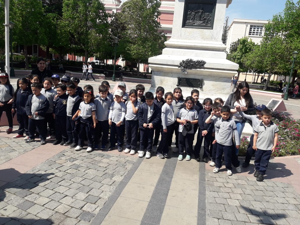 ColegioLGH's tweet photo. 1er año en salida cultural a Rancagua #colegiolgh #Codao #Peumo #jomatux #chile #instapeumo #joguecs https://t.co/hkwBvuKx70